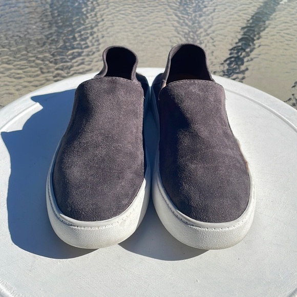 Steve Madden Fayna Womens 7.5 Gray Faux Fabric Kick Down Heel Comfort Flats - Picture 2 of 8